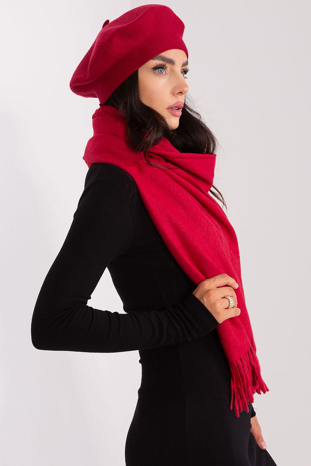  Shawl model 187610 AT 