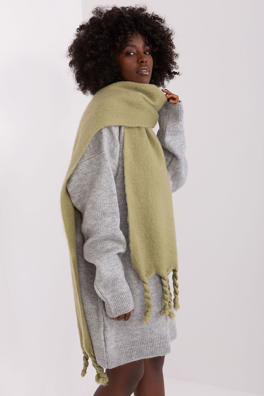  Shawl model 190580 AT 