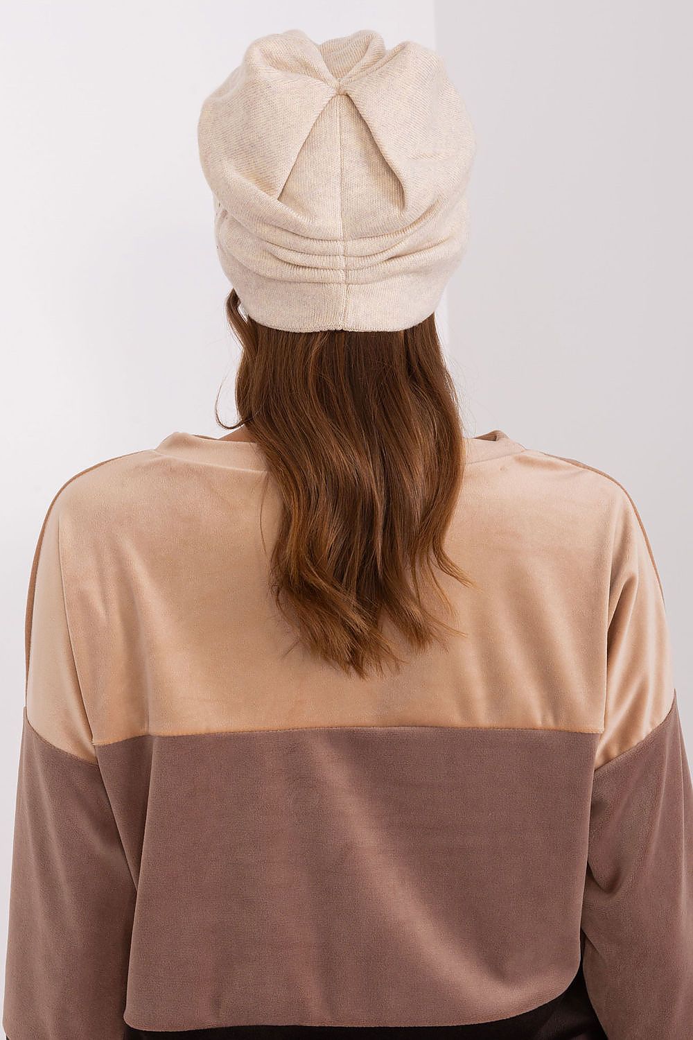  Cap model 191109 AT 