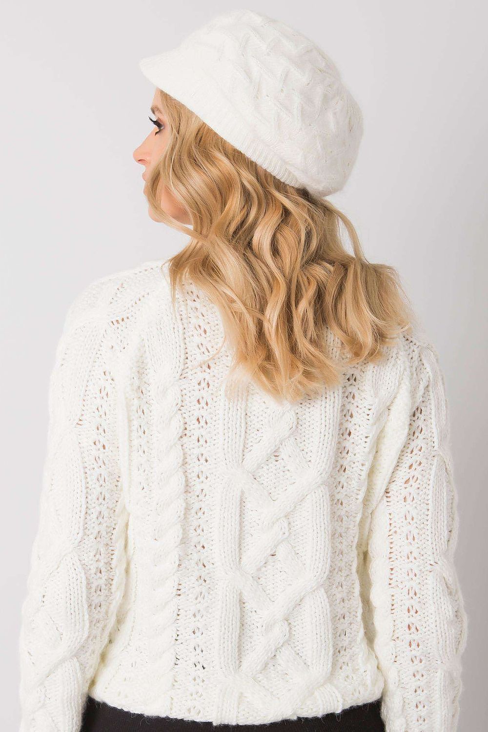  Cap model 161140 AT 